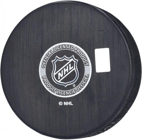 Caleb Jones Chicago Blackhawks İmzalı Hokey Diski - İmzalı NHL Diskleri